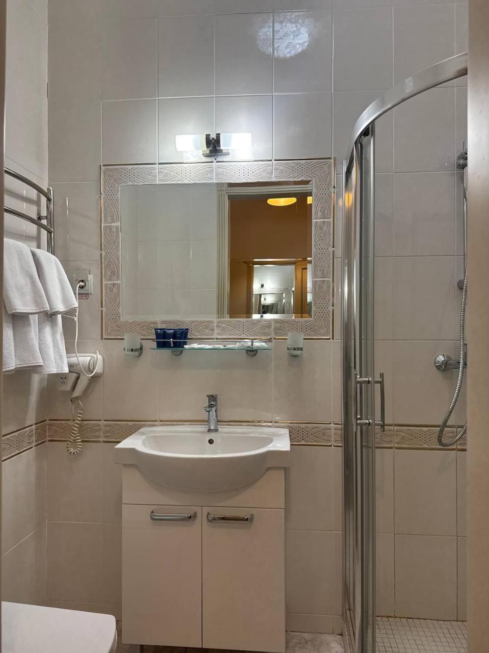 Standard Double or Twin Room Balcony