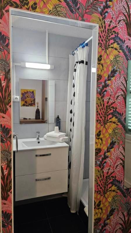 Standard Single Room toilets outside the bedroom