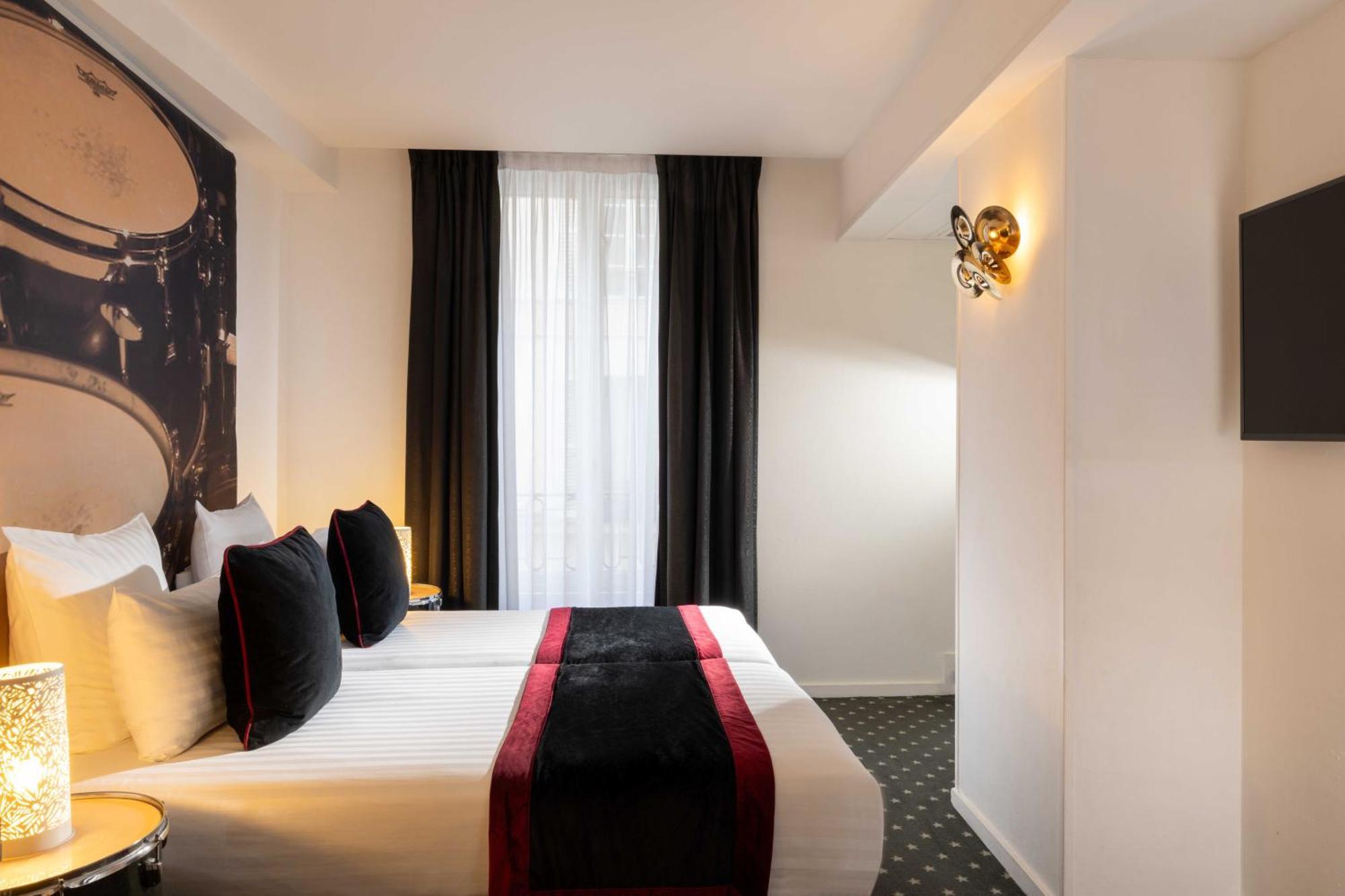Two Connecting Double Rooms