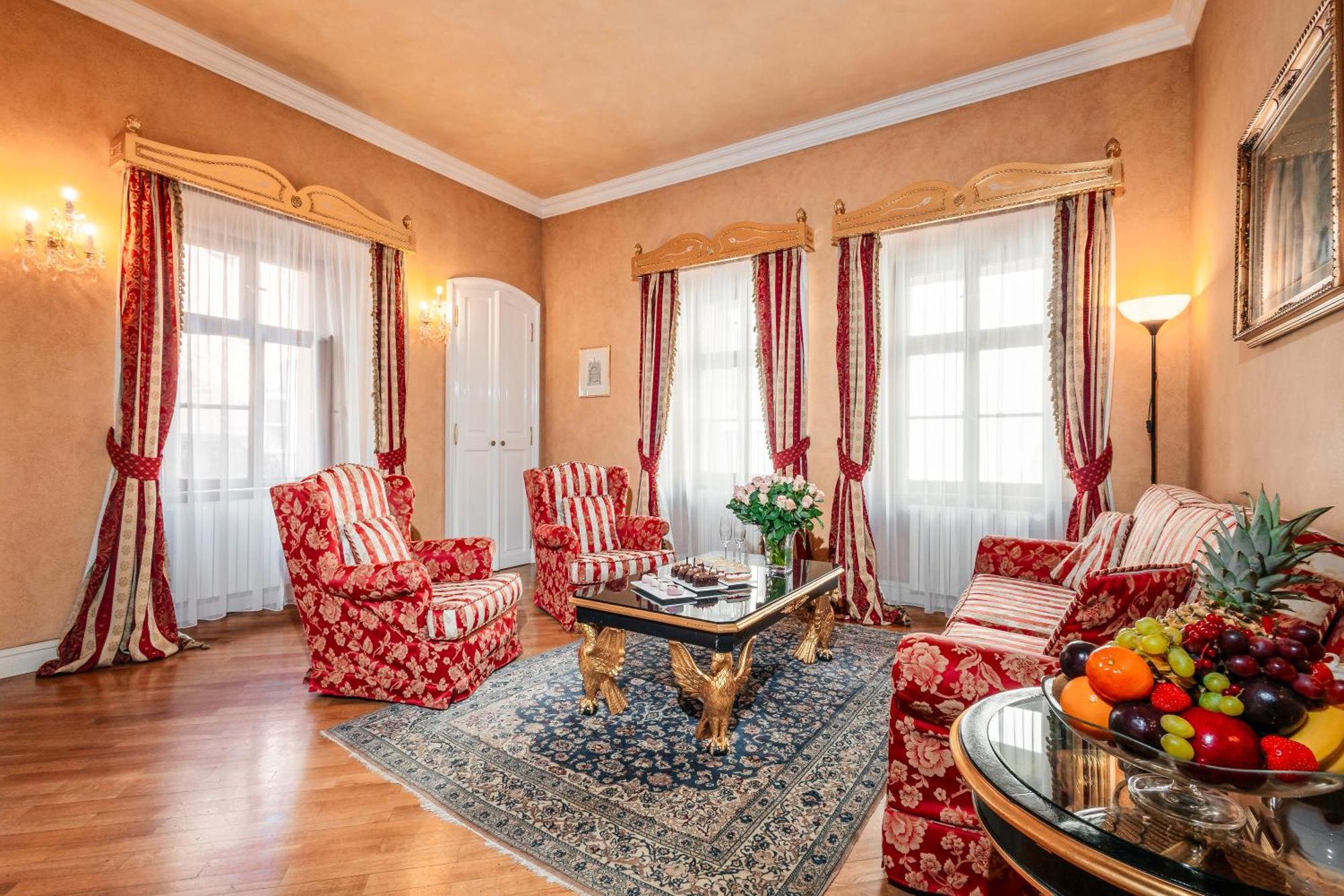 Royal Suite