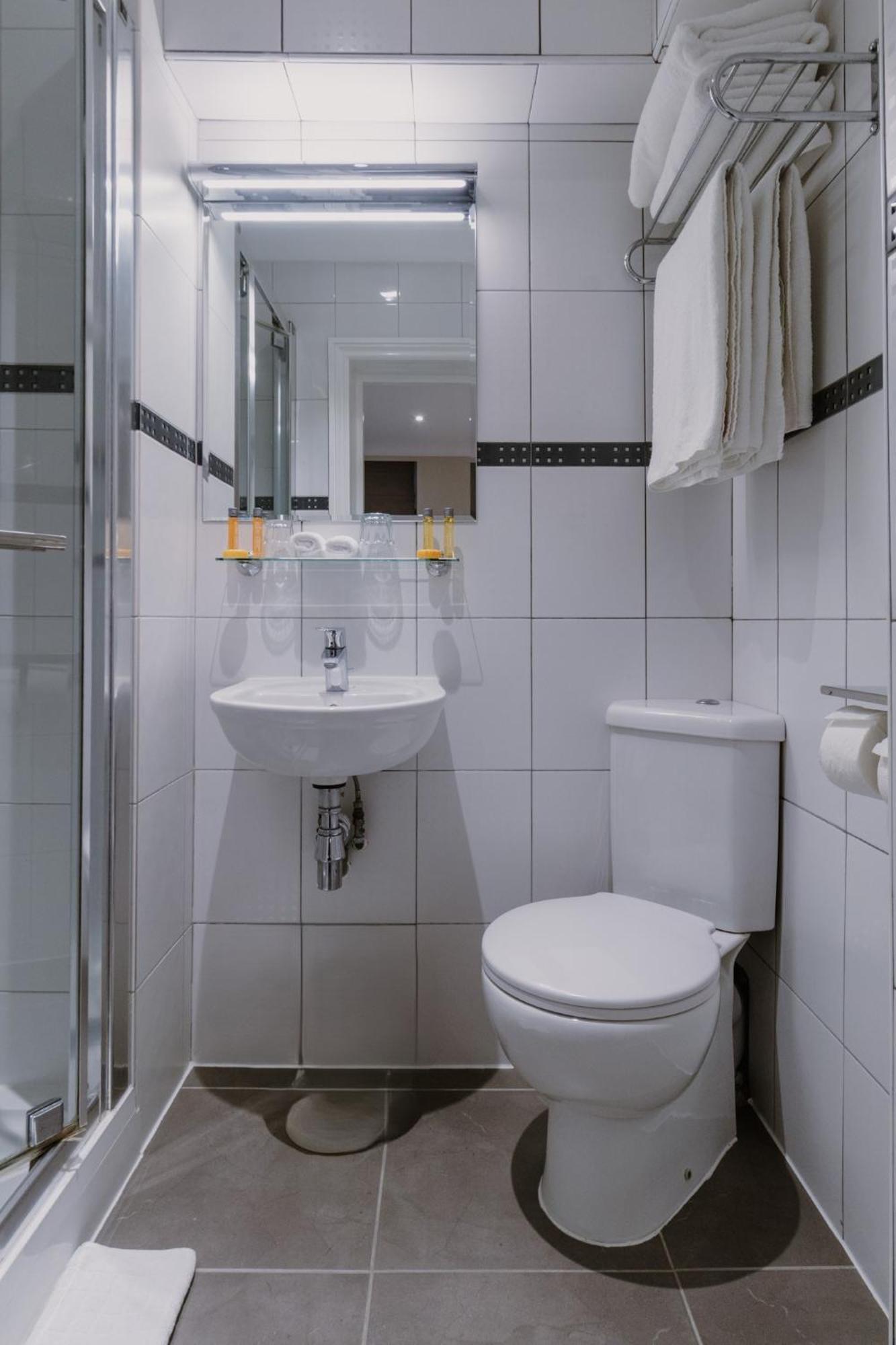 Double Room Lower Ground Floor