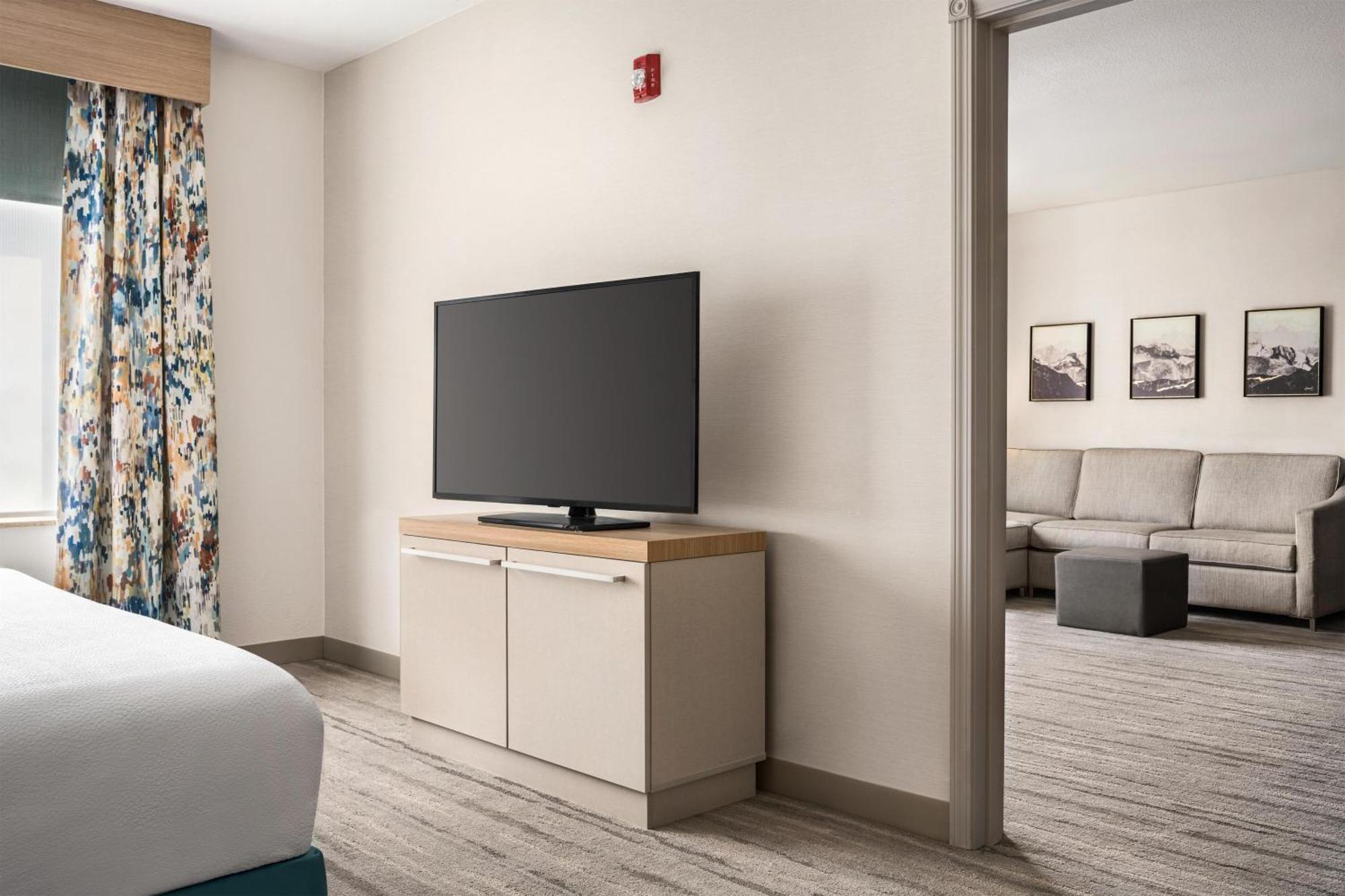 One-Bedroom King Suite Roll Shower Mobility Accessible