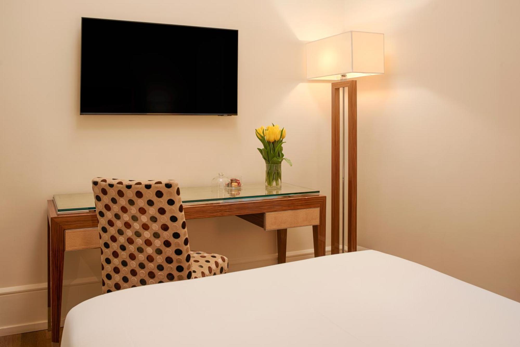 Classic Single Room