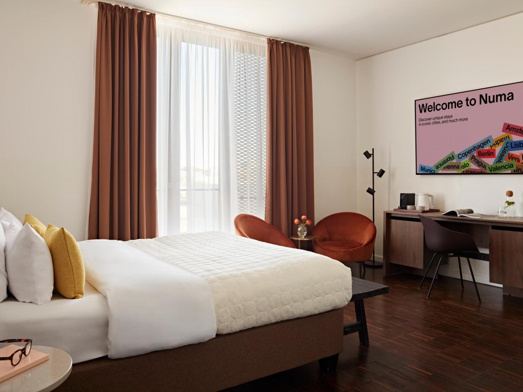 Large Room