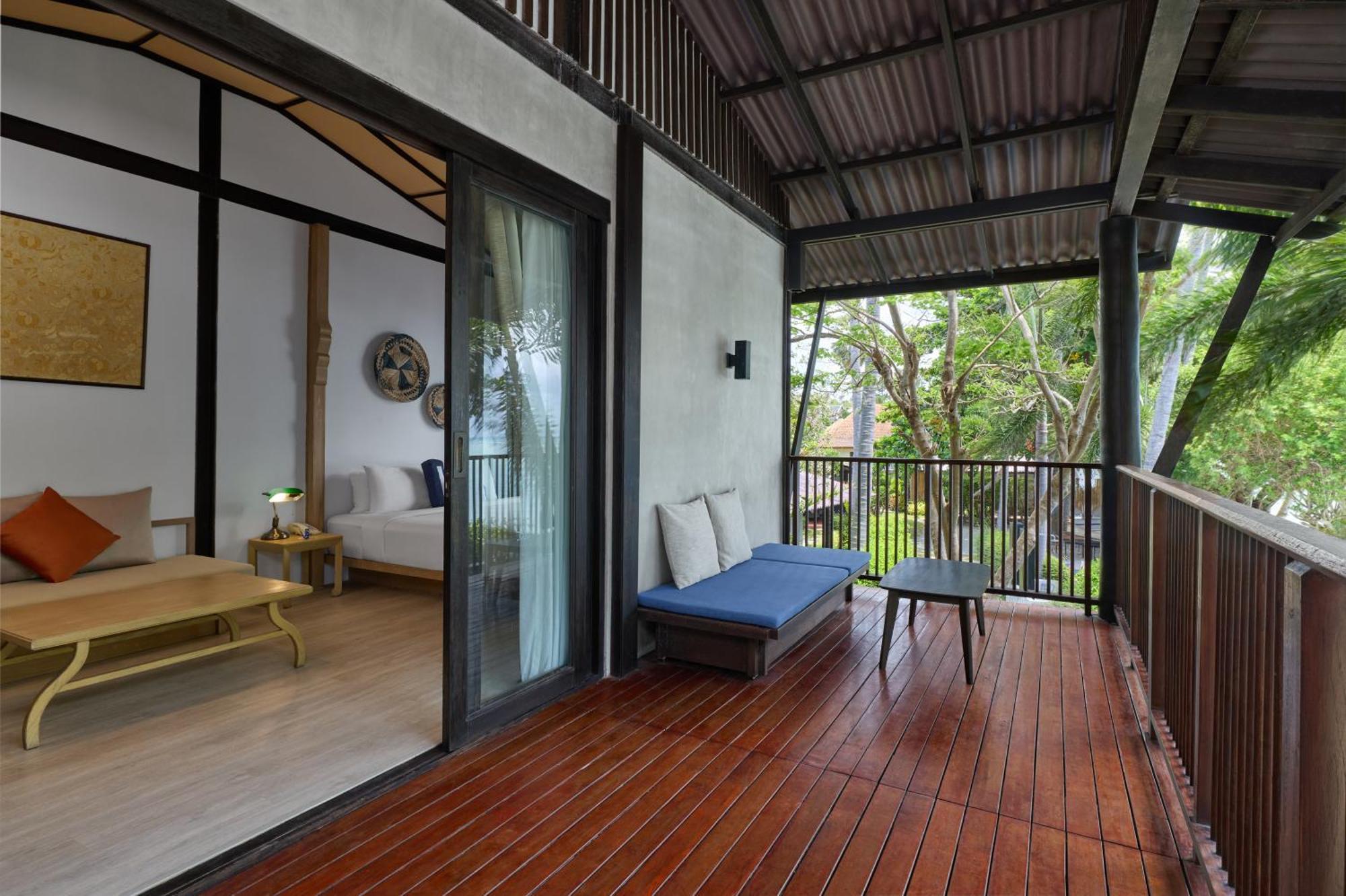 Grand Deluxe Sea View