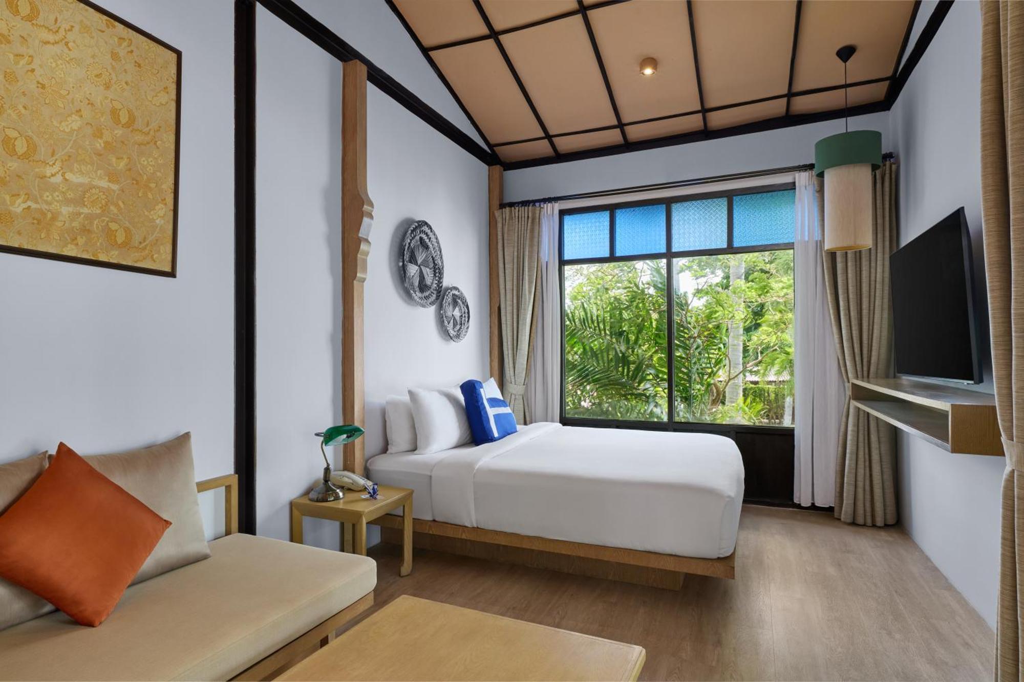 Grand Deluxe Sea View