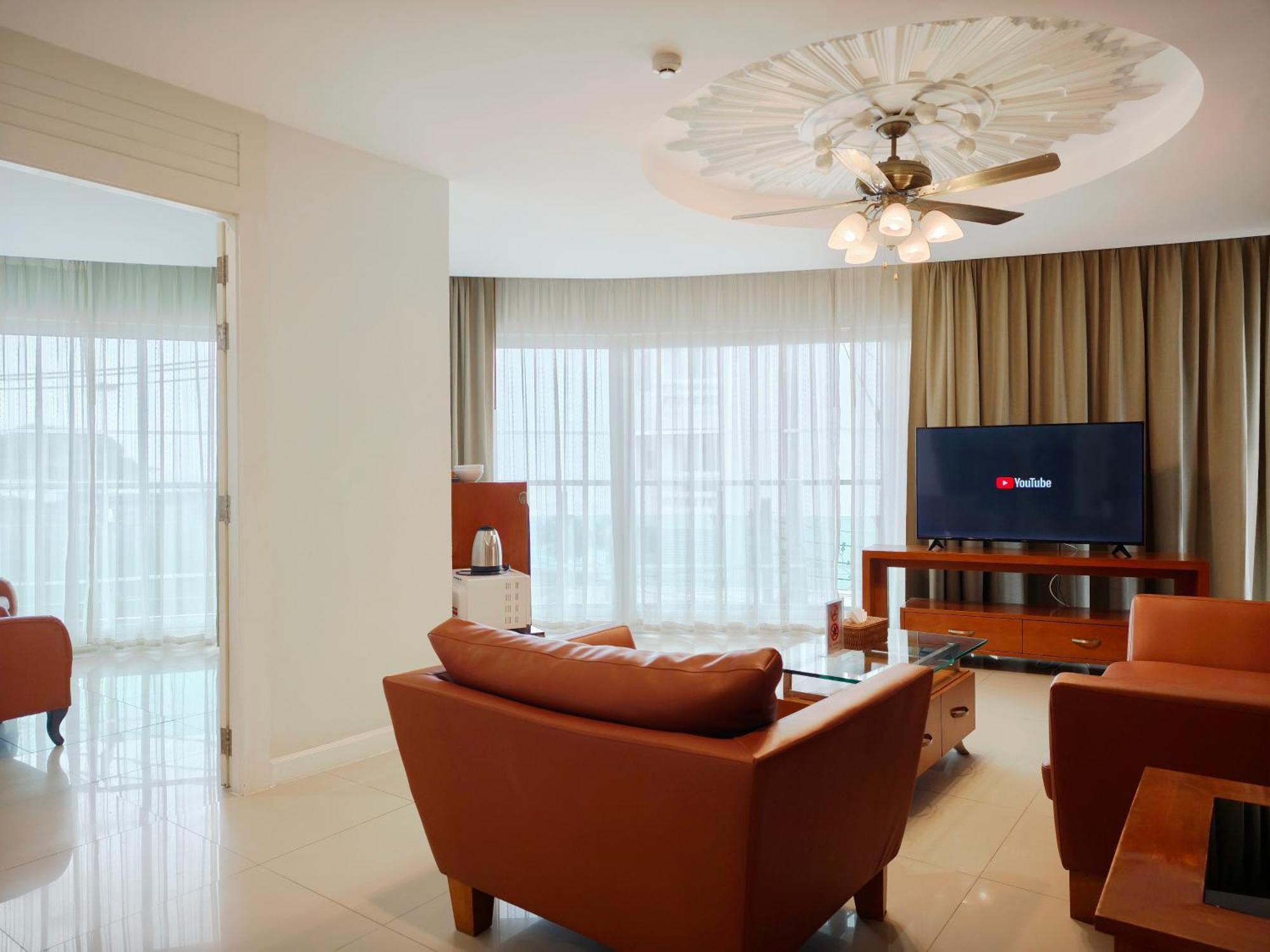 Two-Bedroom Suite