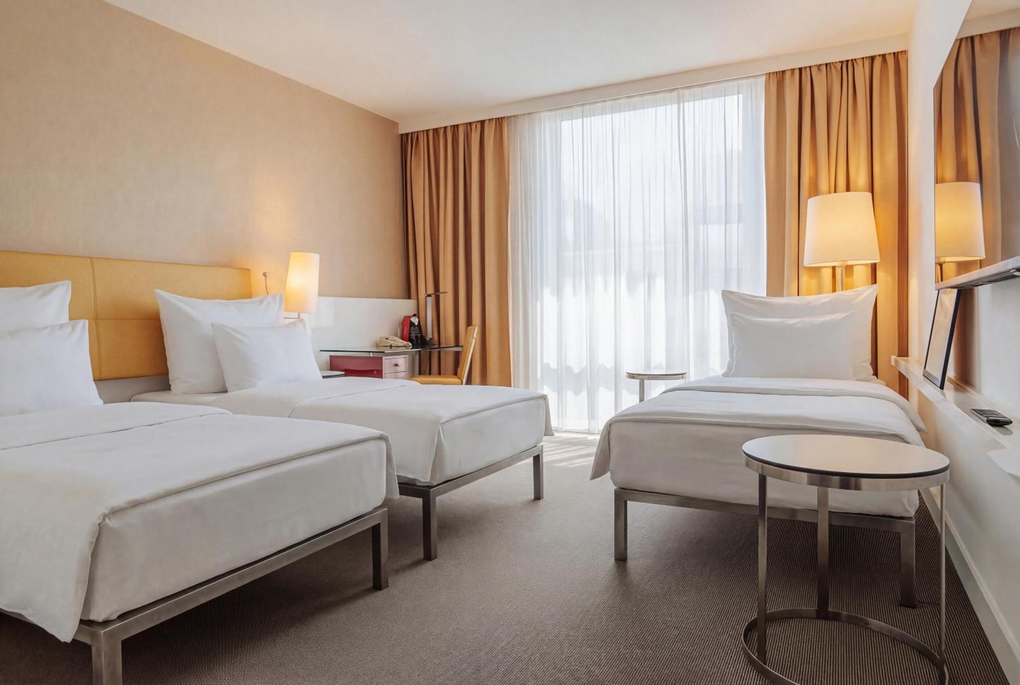 Executive Triple Room