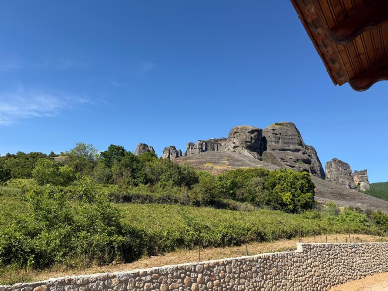 Double or Twin room Mountain Partial Meteora view