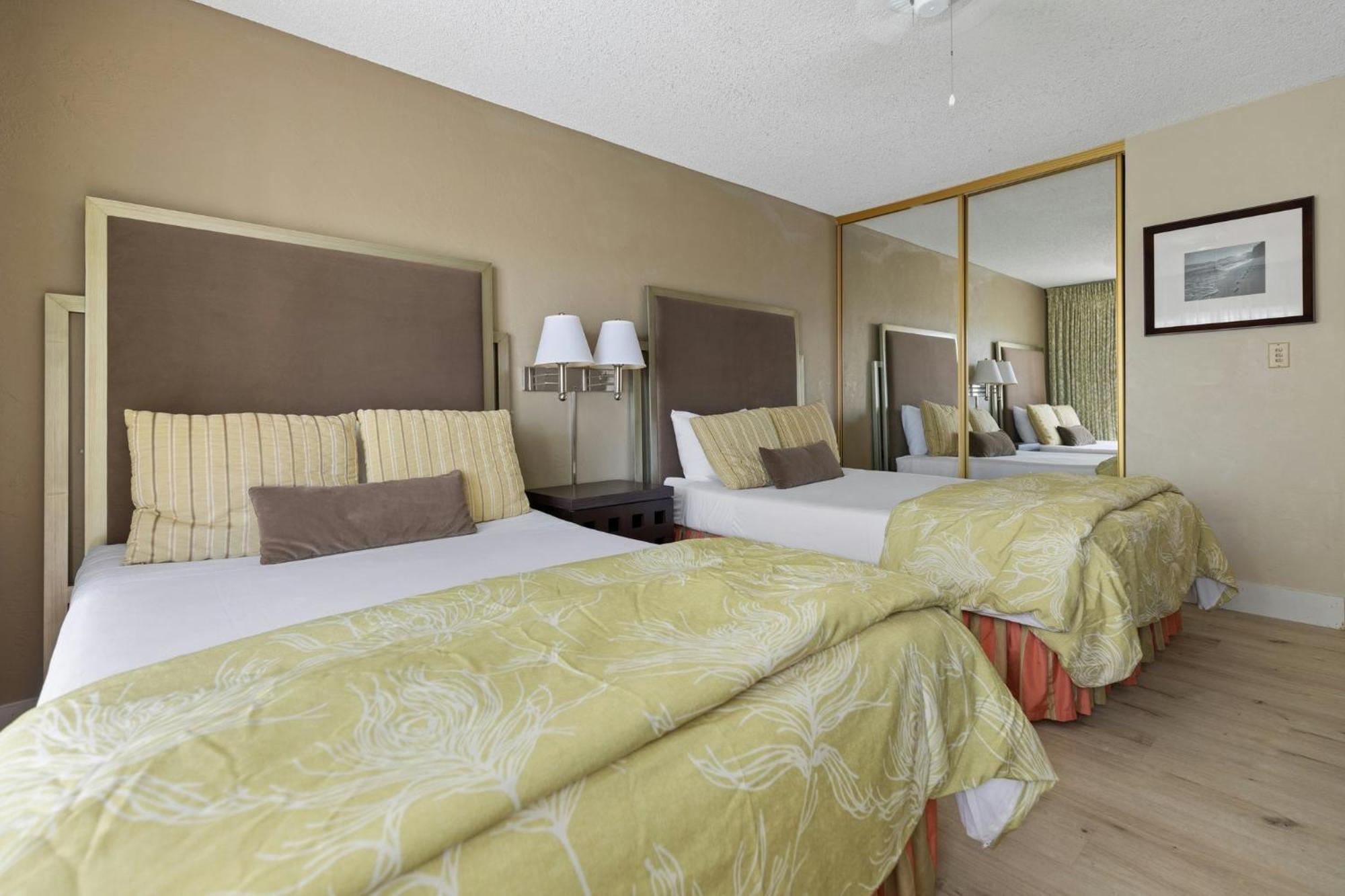 Standard Suite mit 1 Schlafzimmer, 2 Doppelbetten und Schlafsofa