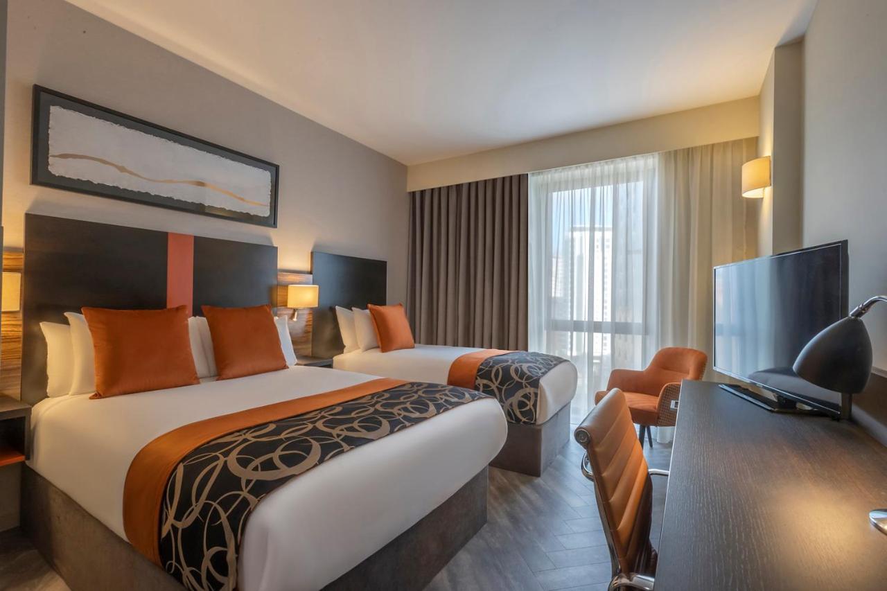 Deluxe Double Single Room
