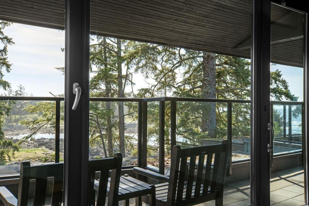 One Bedroom Lodge Rainforest Suite