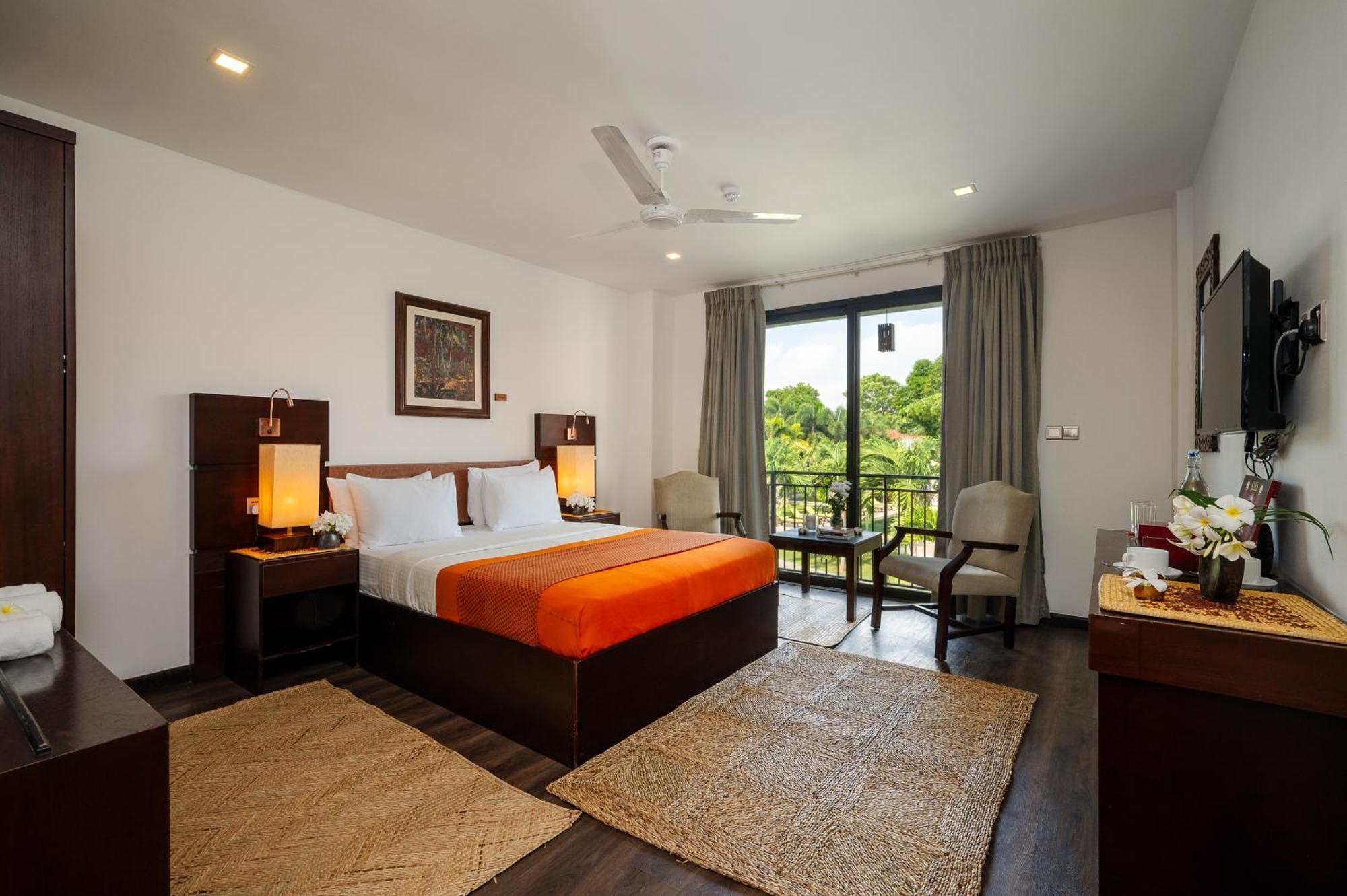 Deluxe Twin Garden View Room Balcony