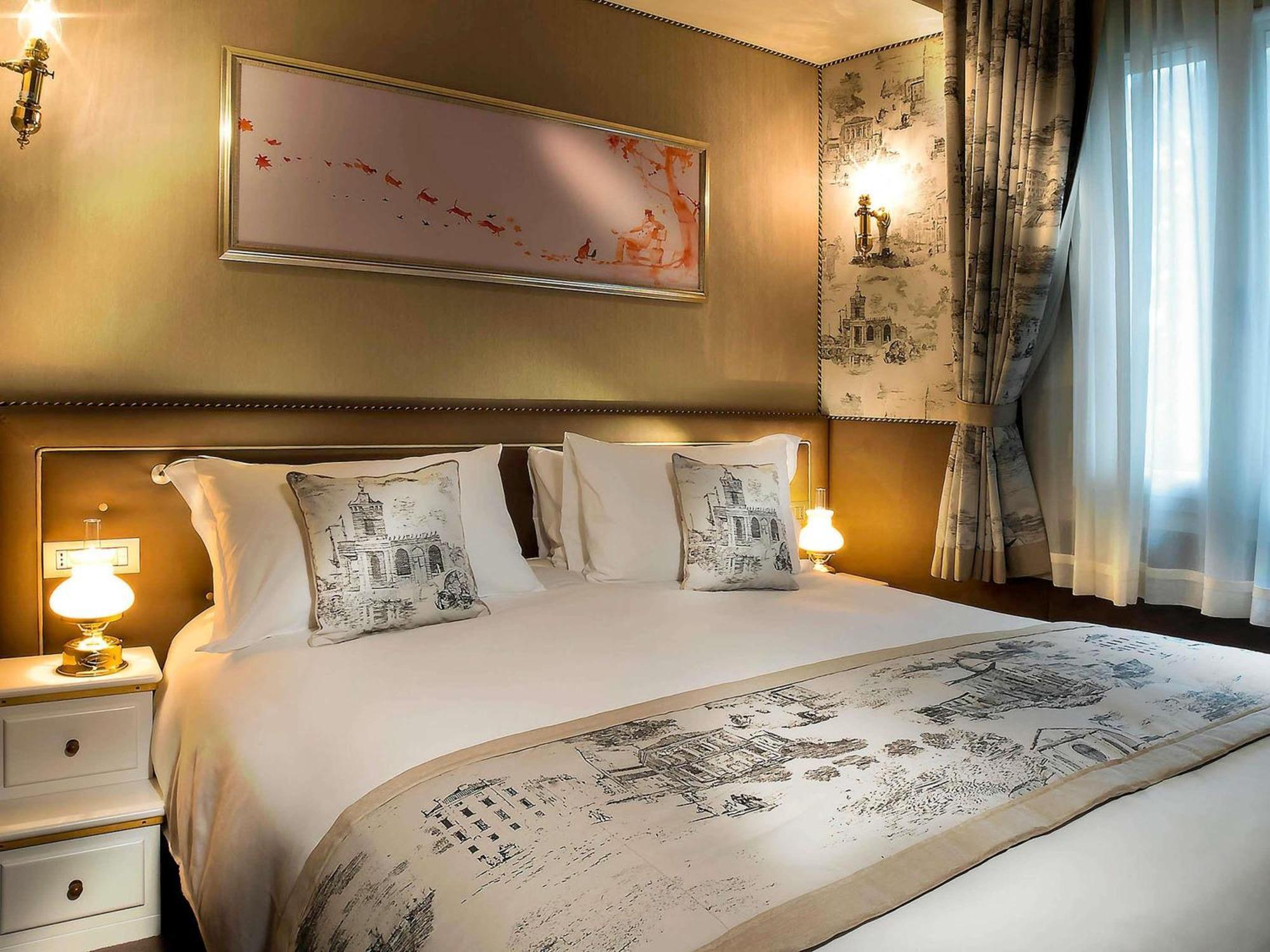 Superior Double or Twin Room Garden or City View