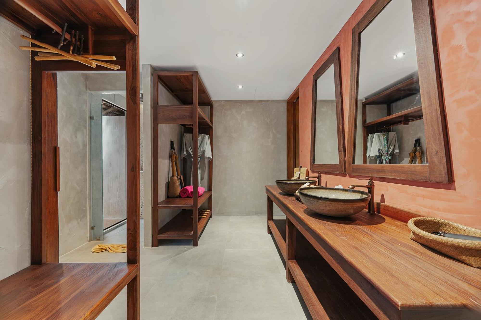 One Bedroom Bathtub Villa