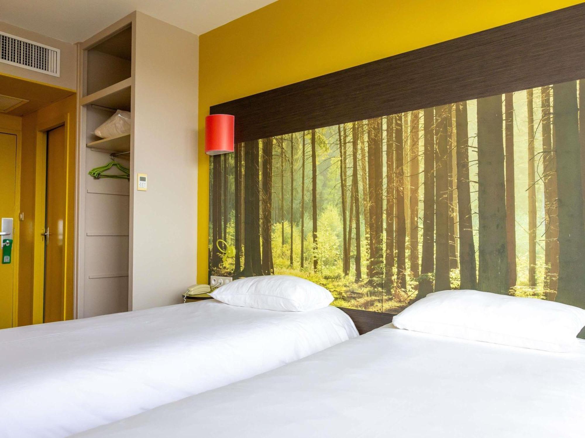 Standard Room Two Single Beds