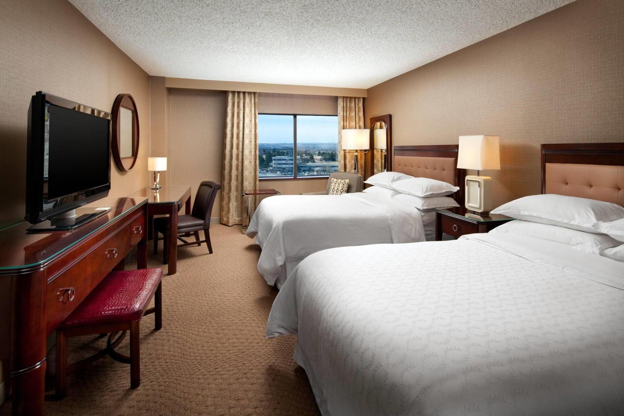 Double Room Two Double Beds Executive Floor or Non-Smoking,1770515146:JPEG