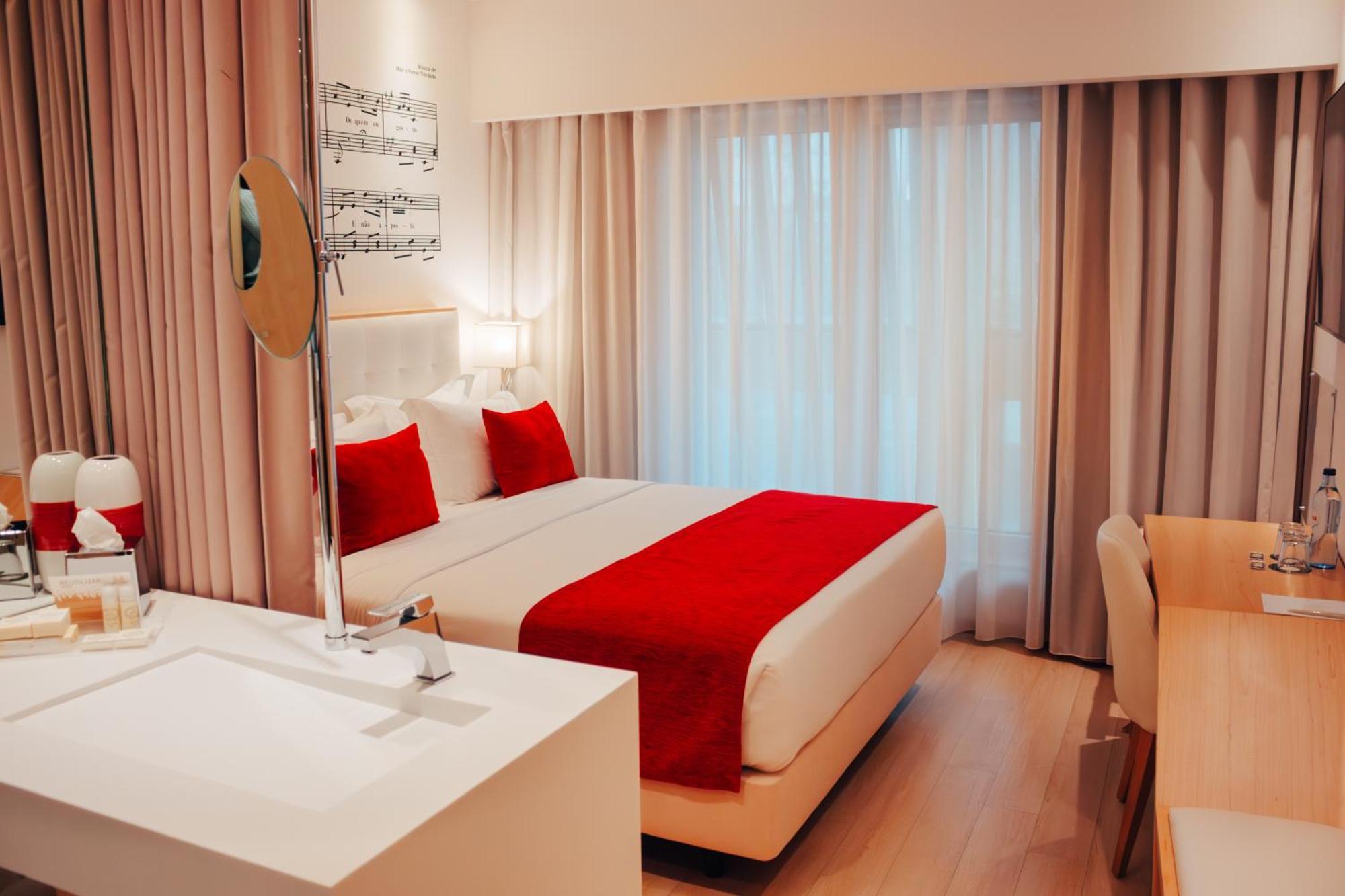 Double Room,1770515944:JPEG