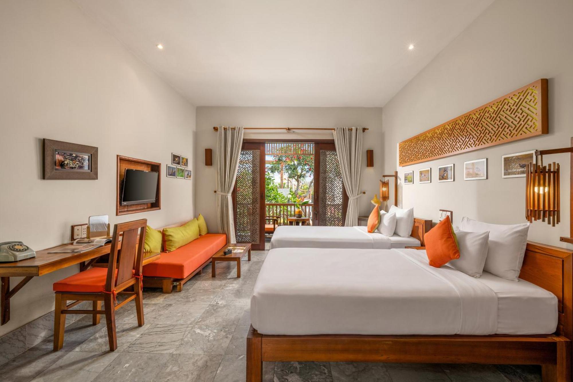 Garden View Twin Room