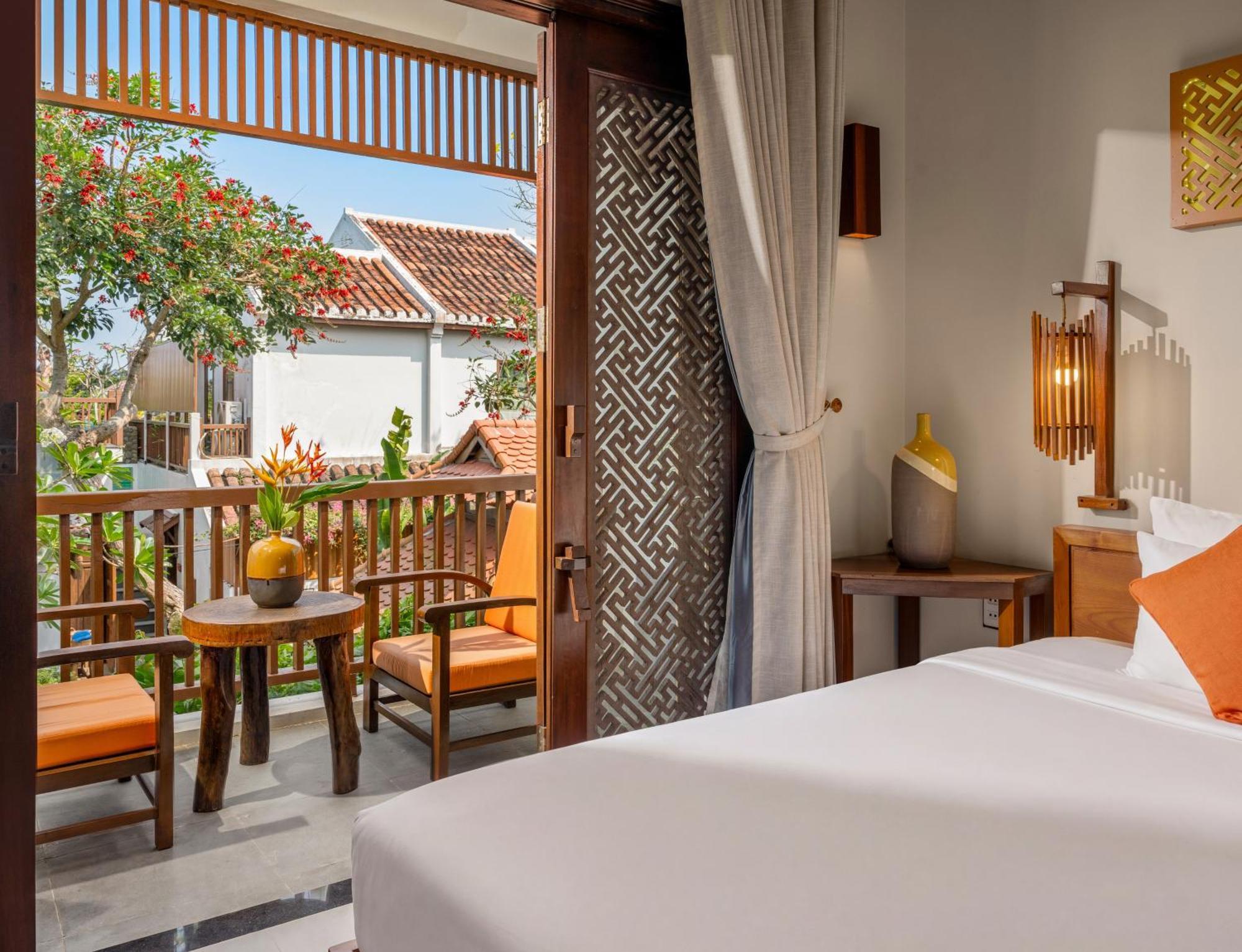 Garden View Twin Room