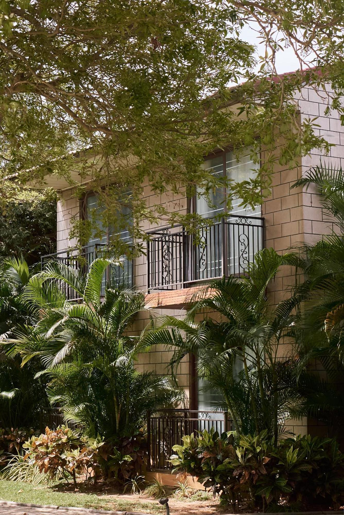 Deluxe Twin Garden View Room Balcony