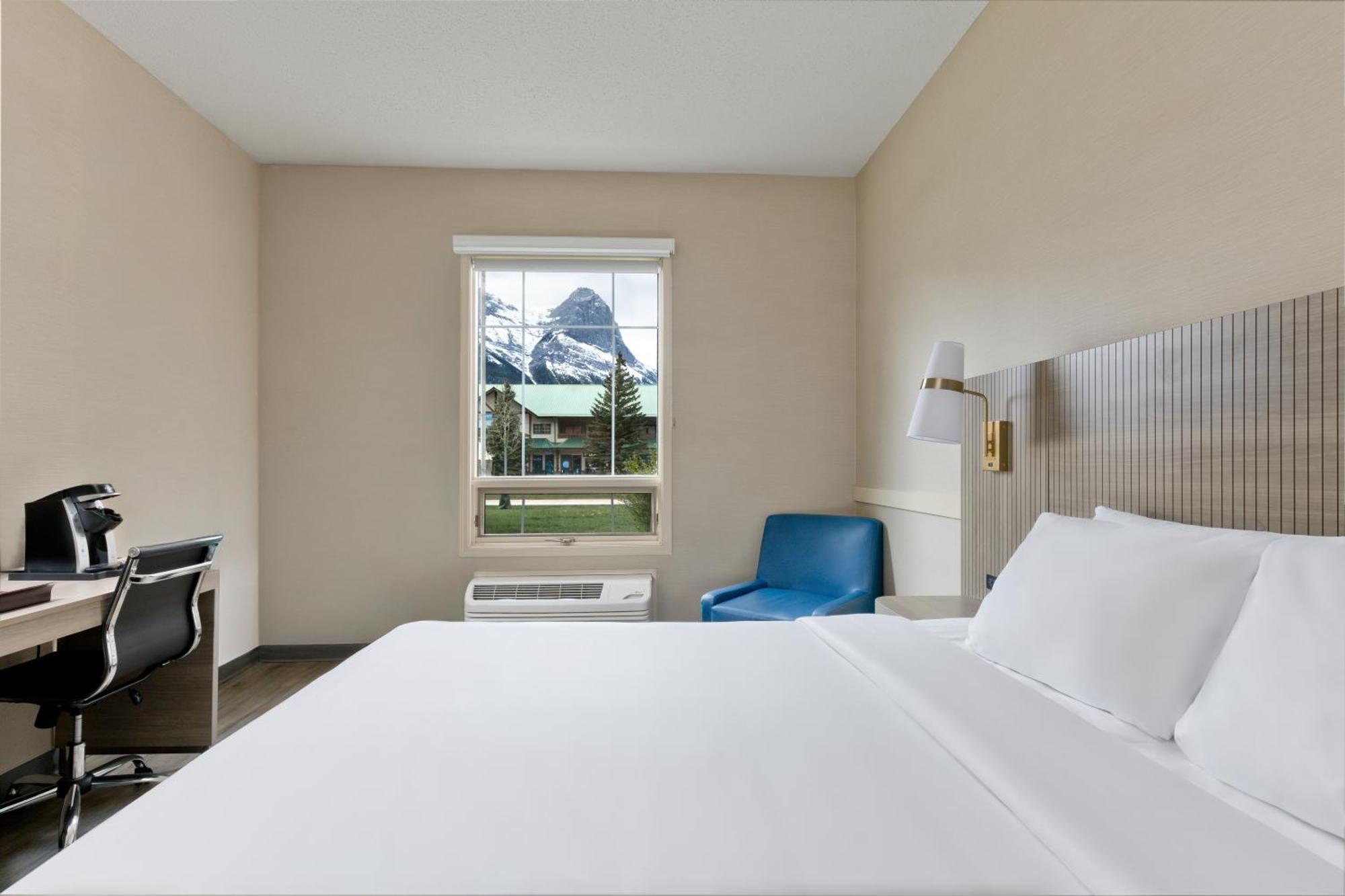 King Room – no pool access
