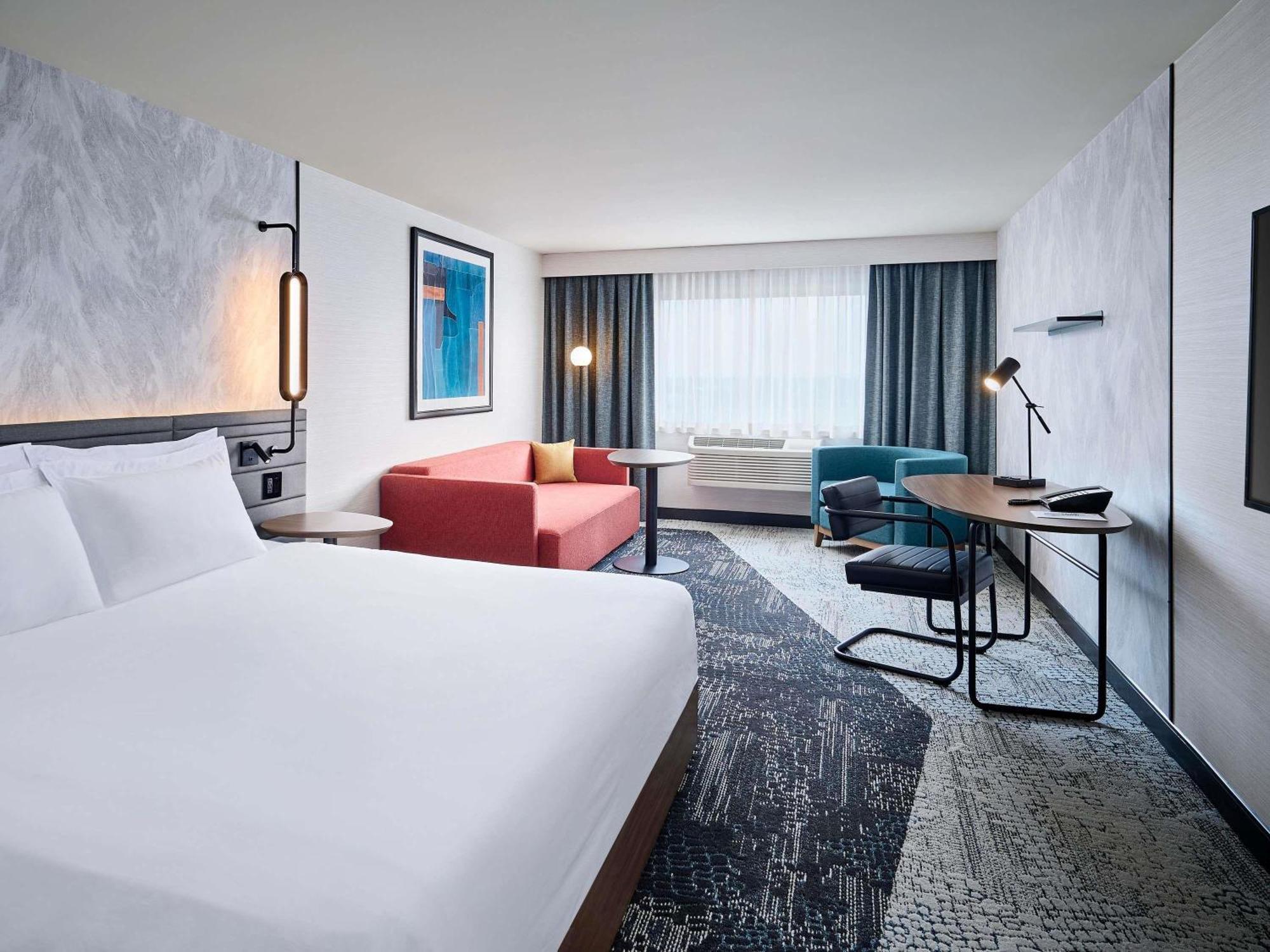 Superior room 1 king bed