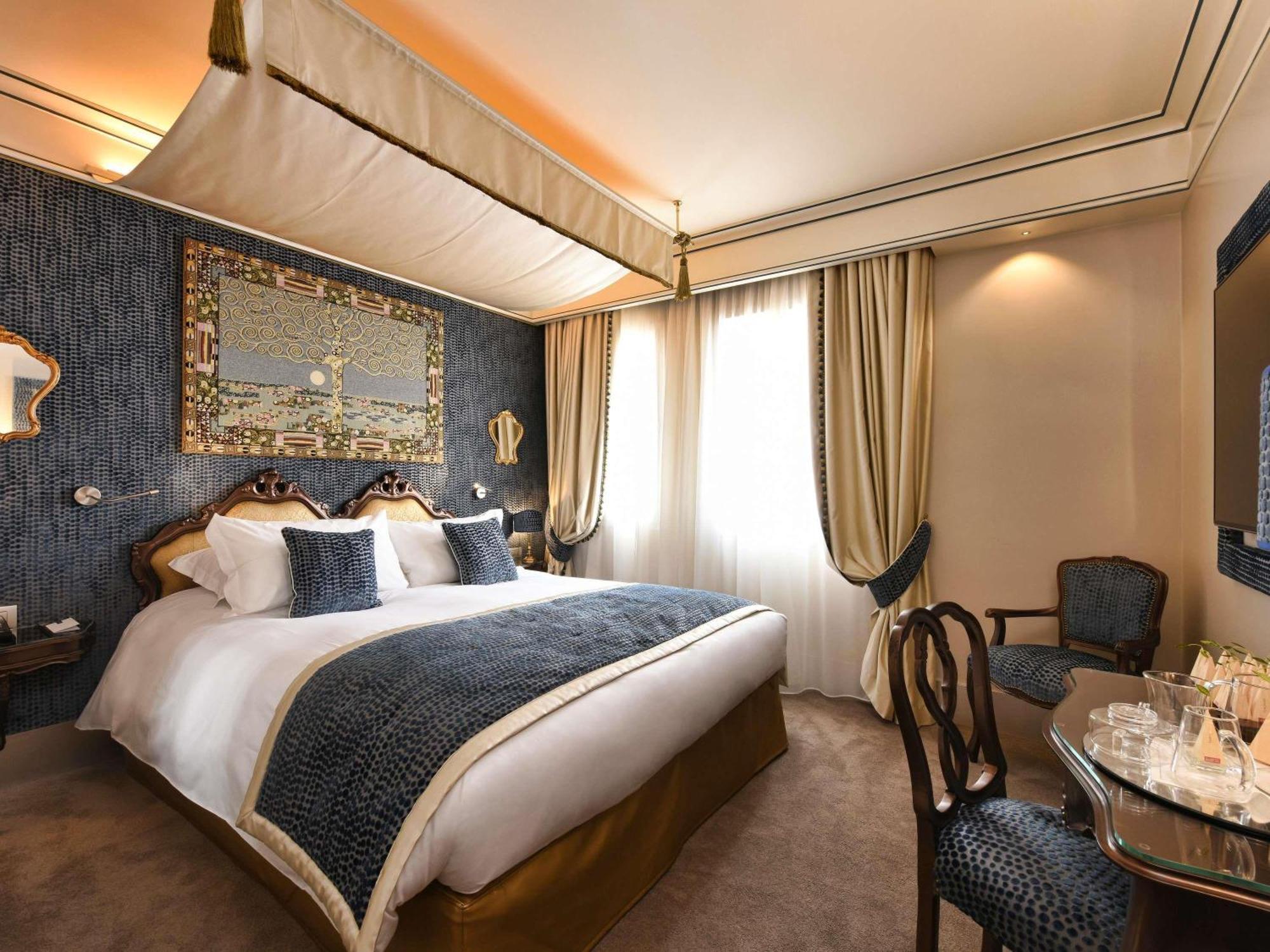 Deluxe Double Room Canal View or Terrace