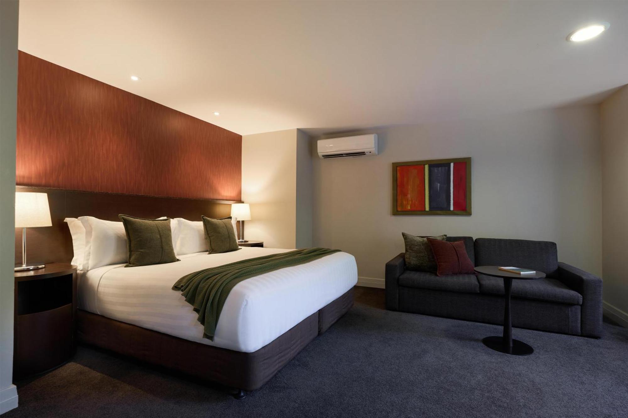 Premier Room