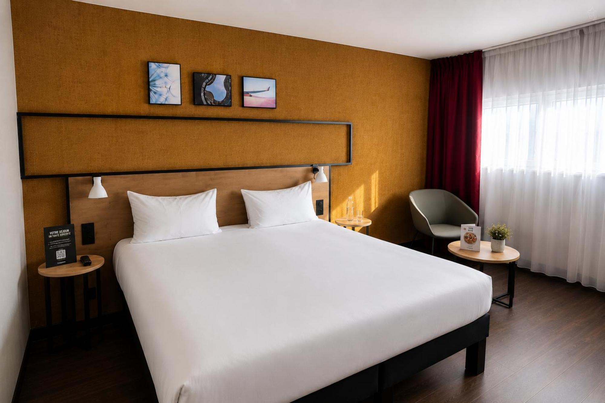 Premium King Room