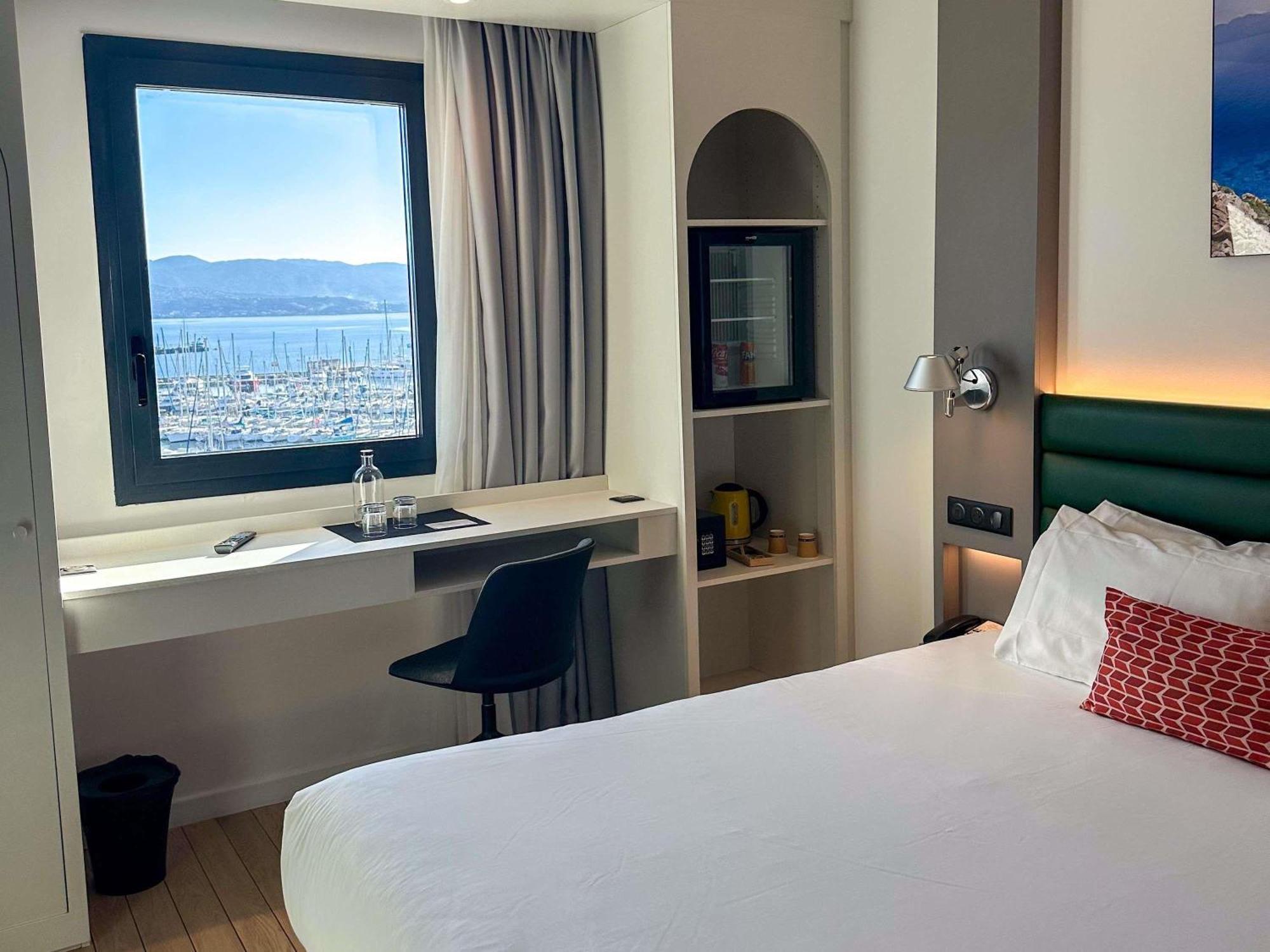 Classic Double Room Sea Side