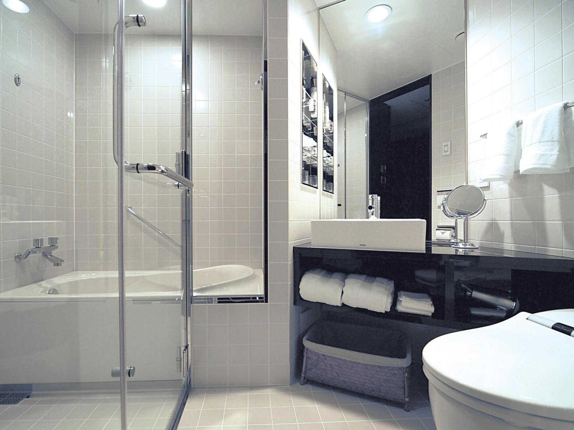 Standard Single Room Smoking