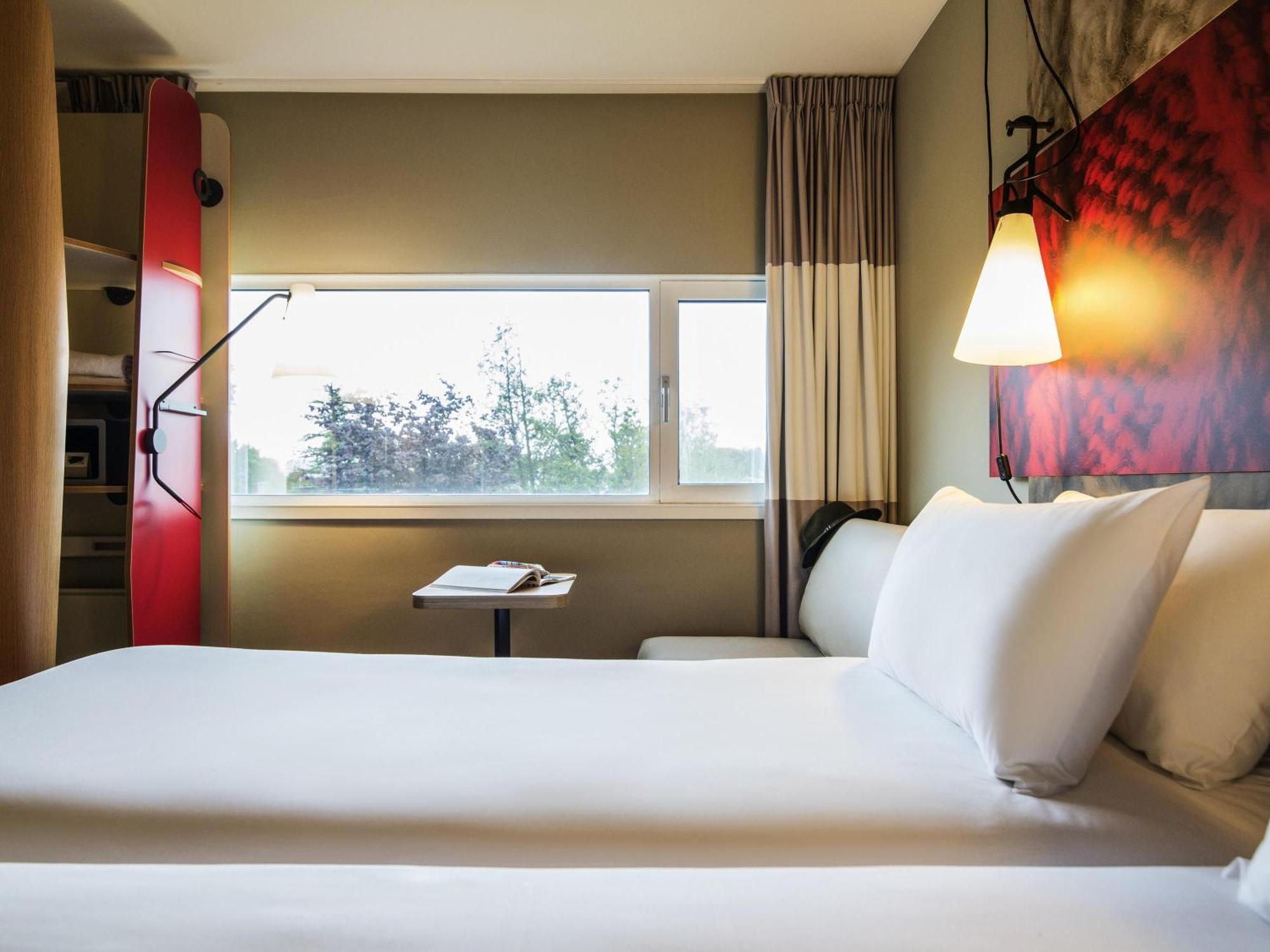Superior Room Two Twin Beds