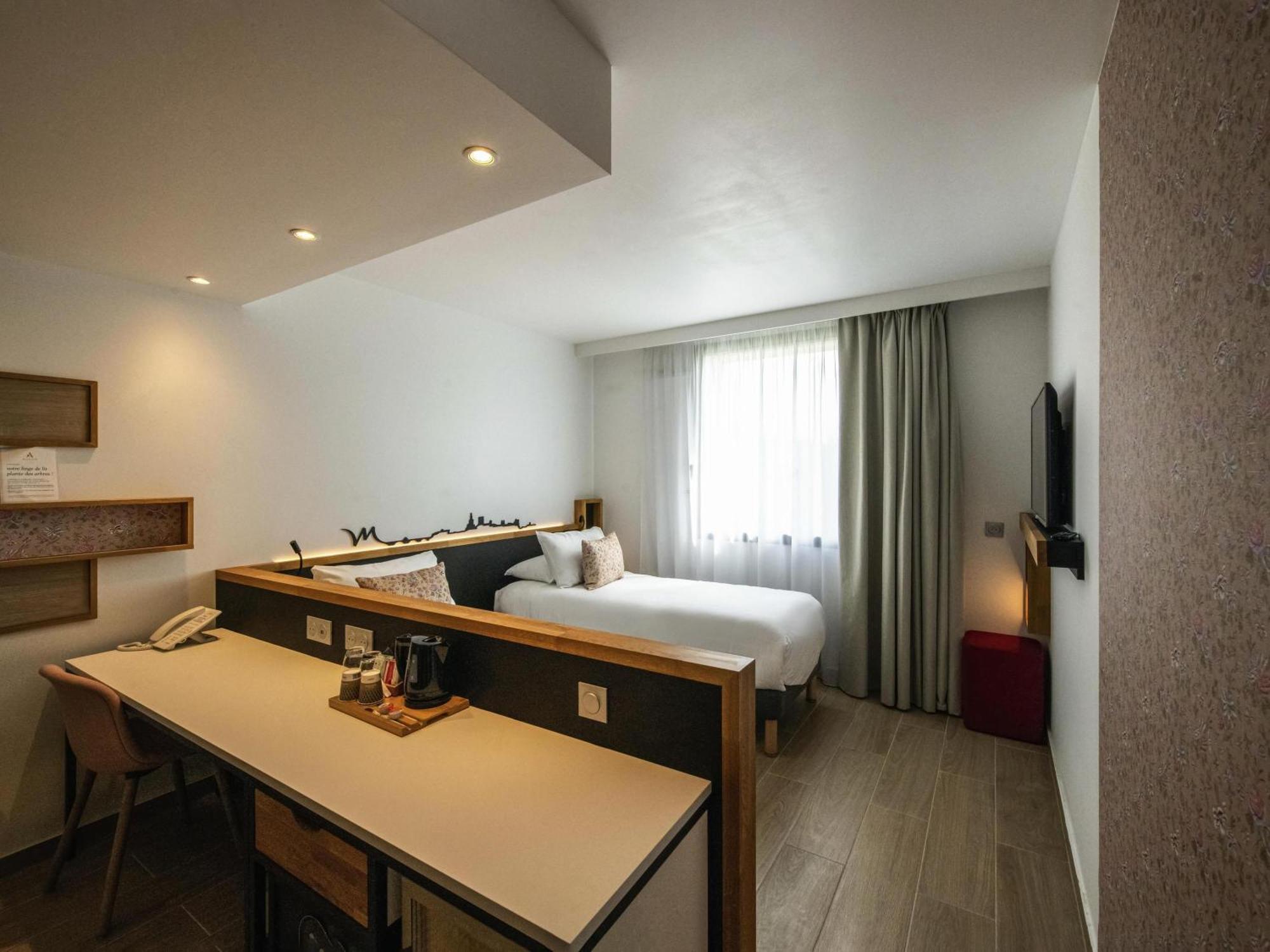 Classic Twin Room