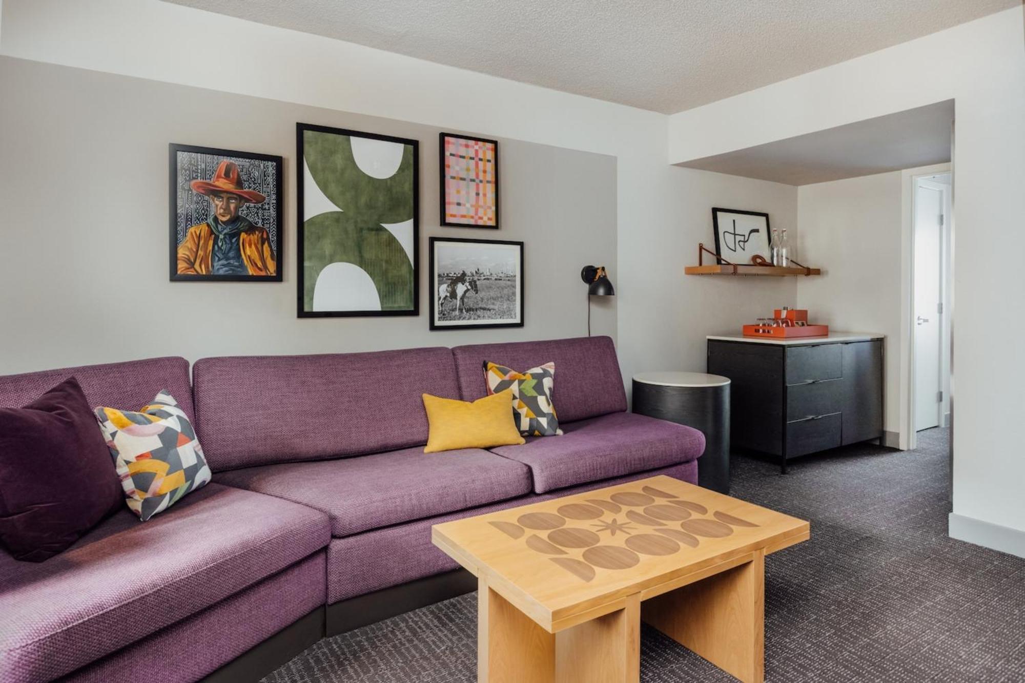 One-Bedroom Suite Two Queen Beds Sofa Bed Premium