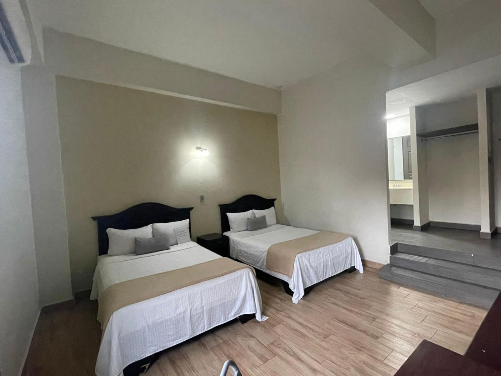 Deluxe Double Room,1771756687:JPEG