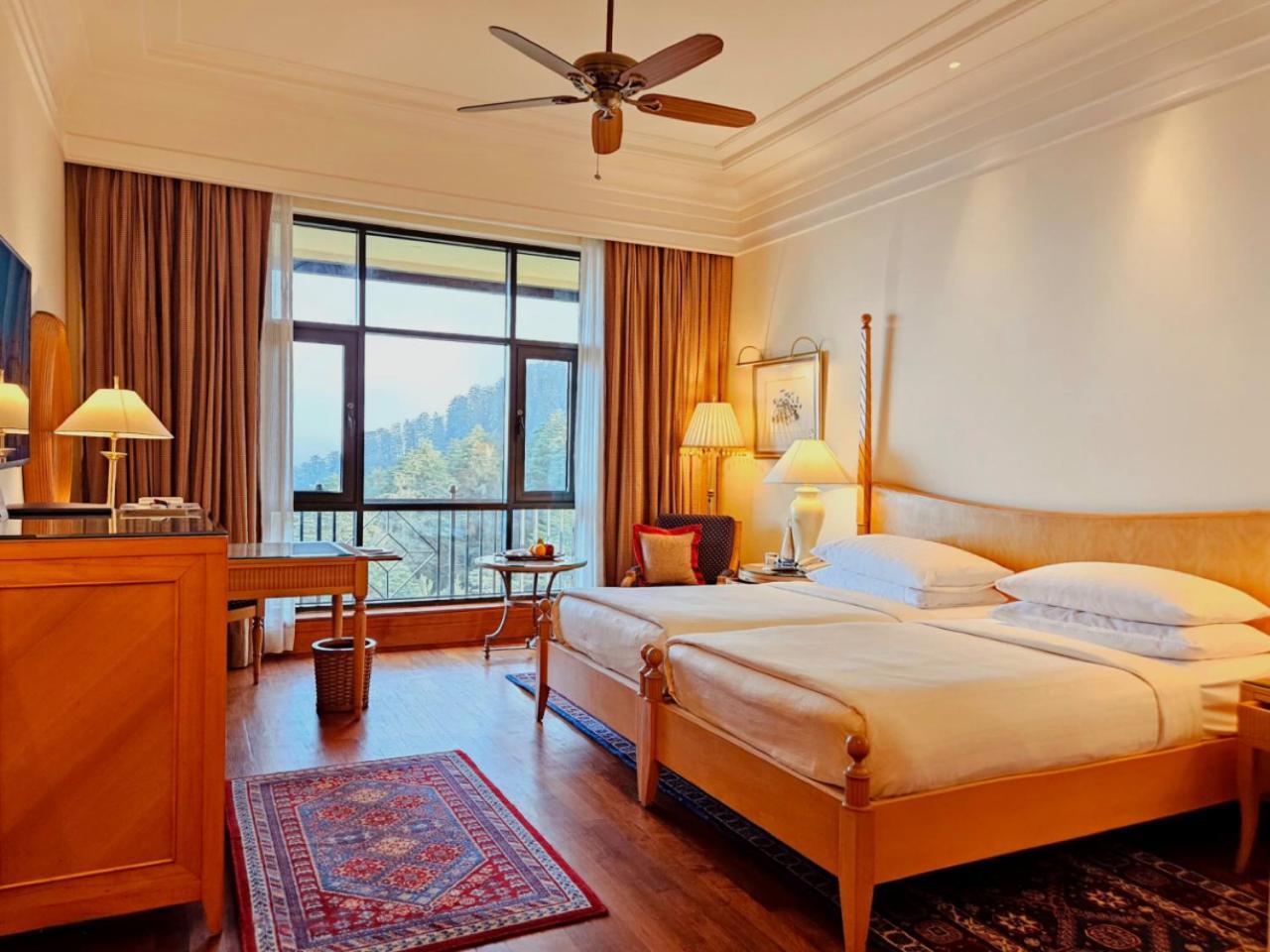 Premier Room Valley View Twin