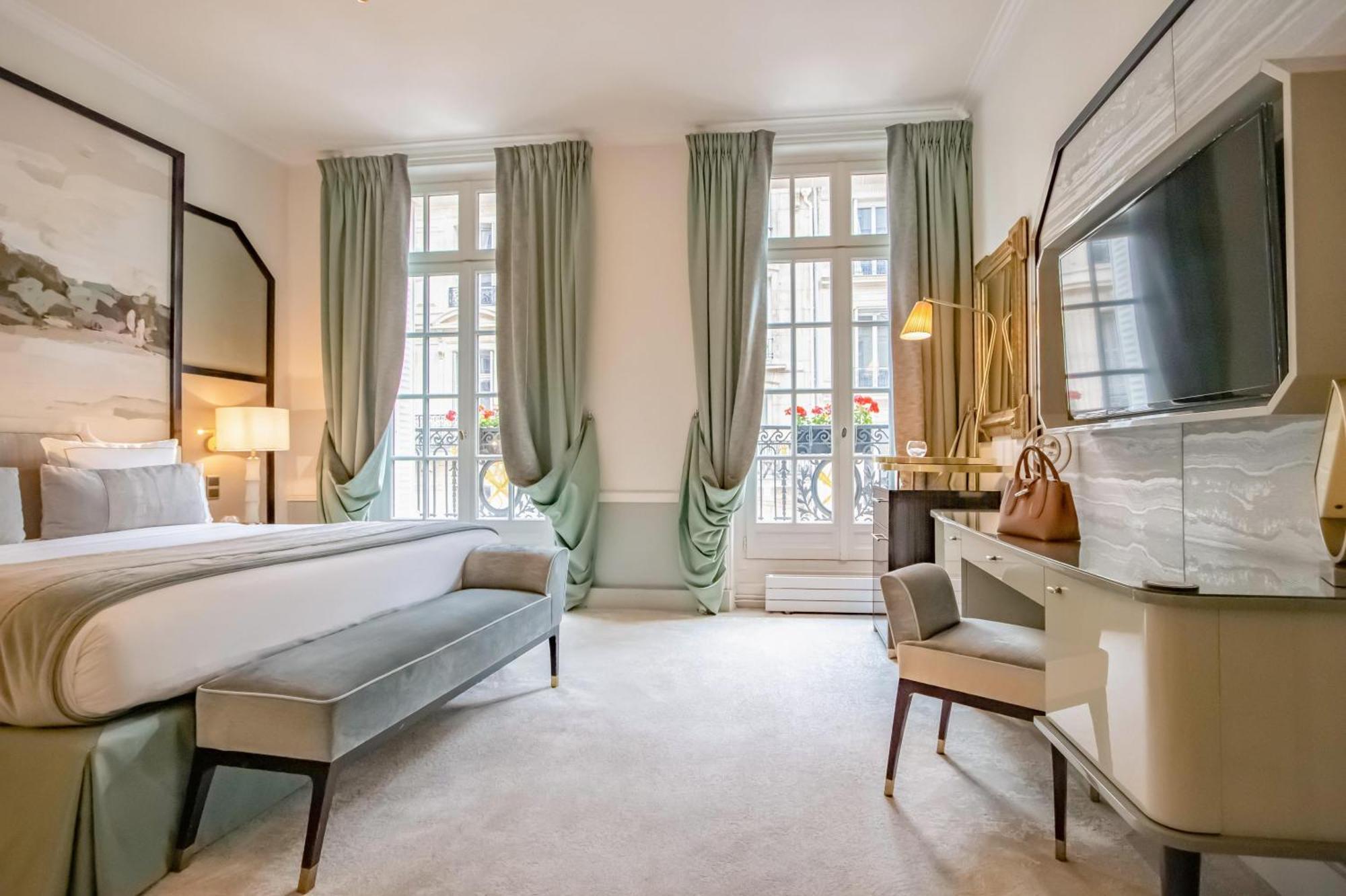 Executive Room