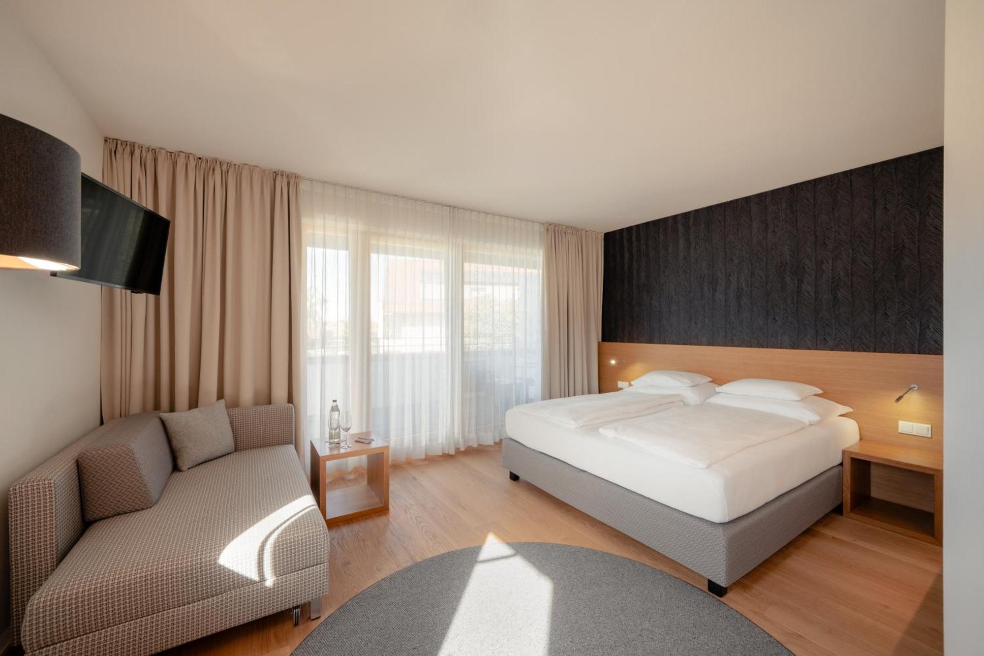 Deluxe Double Room Balcony