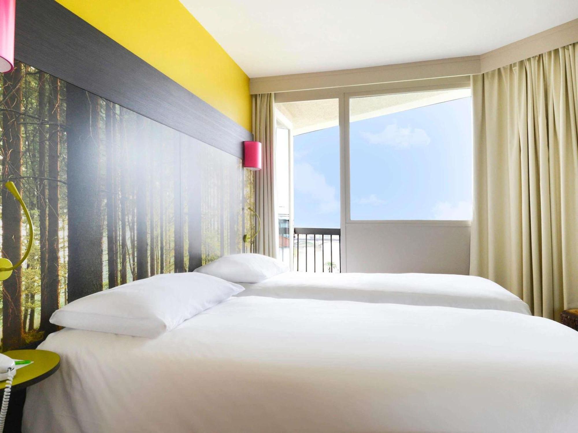 Standard Room Two Single Beds