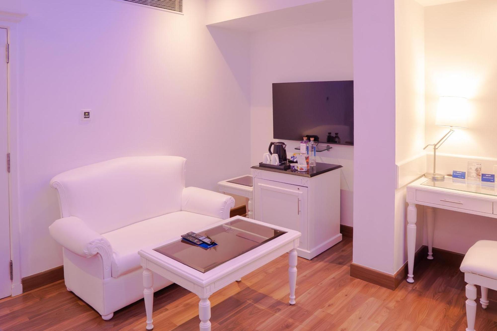 Deluxe Suite Disc on F&B SPA
