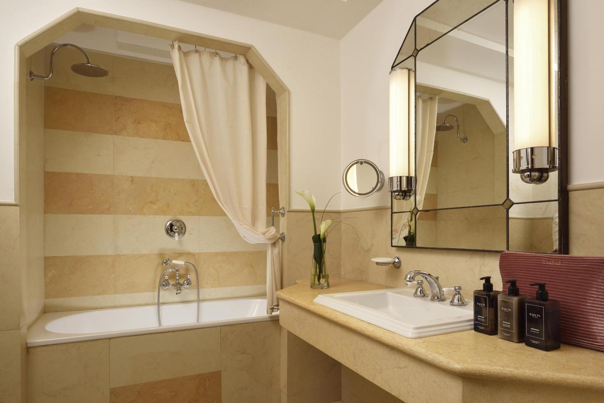 Chambre Deluxe avec 2 Lits Queen-Size