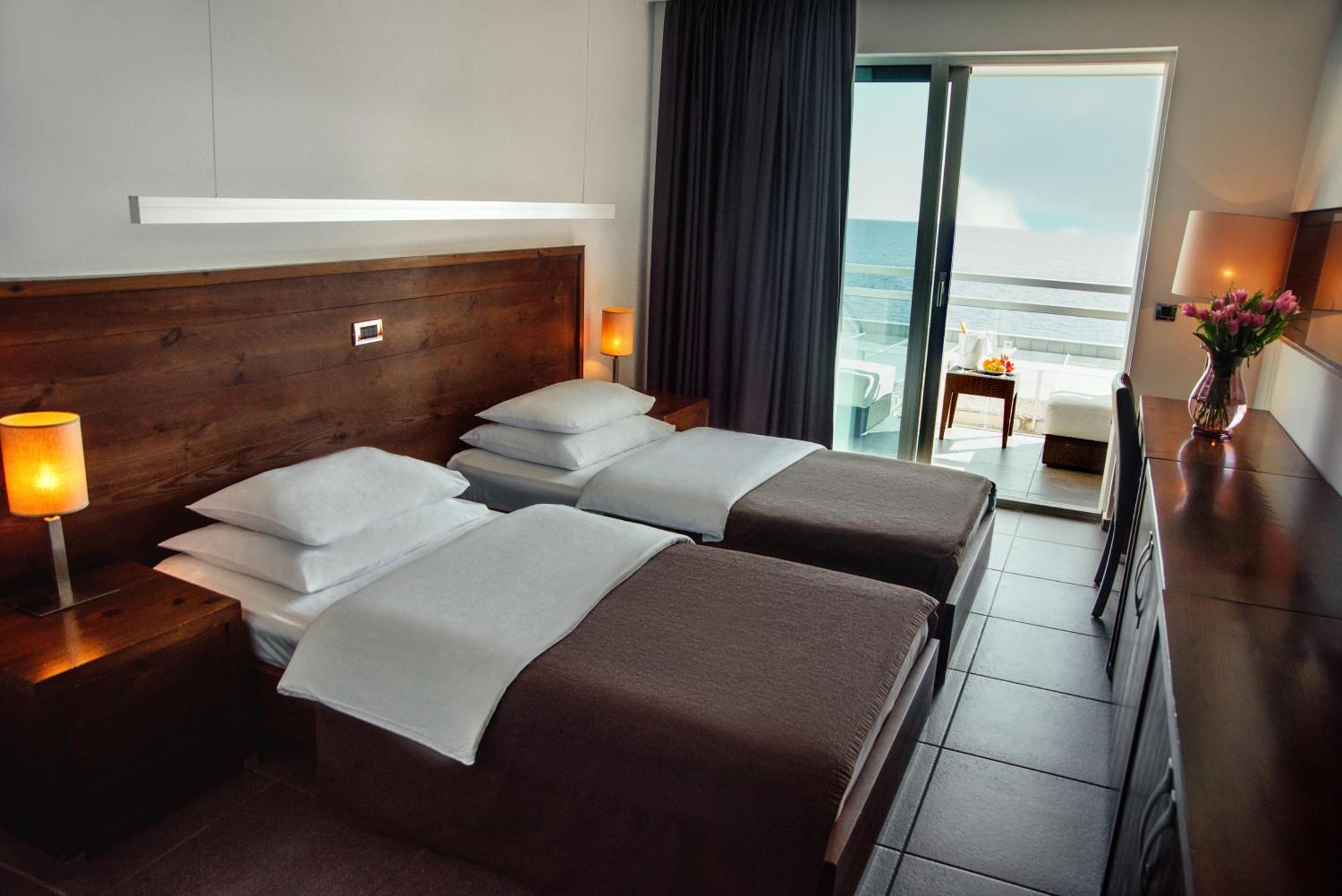 Standard Double or Twin Room Sea View