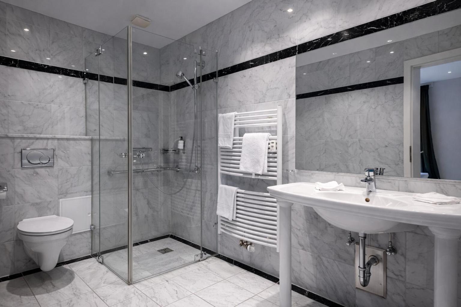 Deluxe Single Room