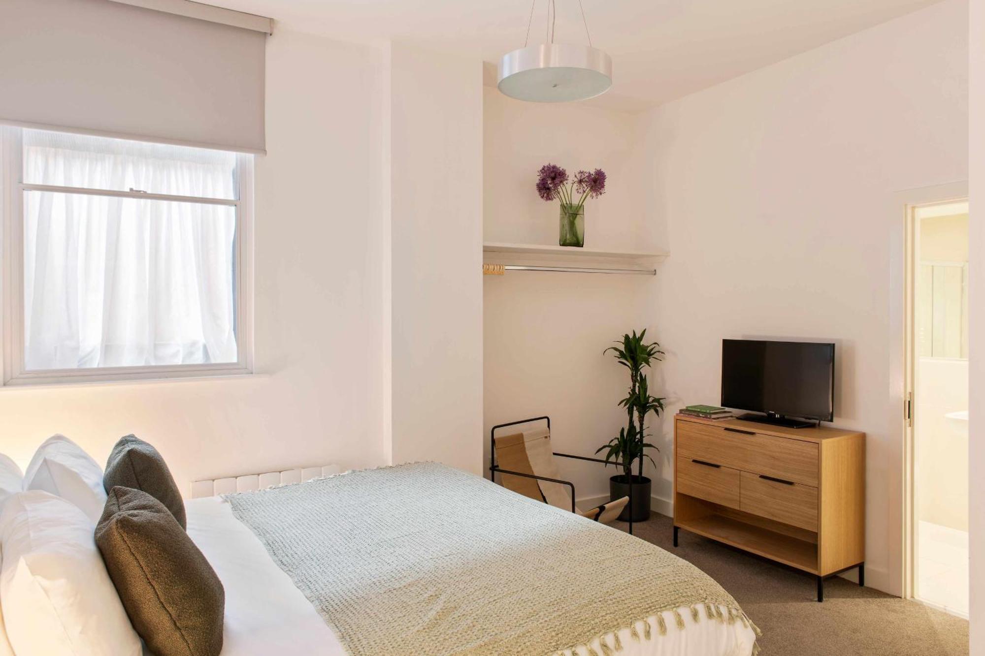 Deluxe Two Bedroom Suite