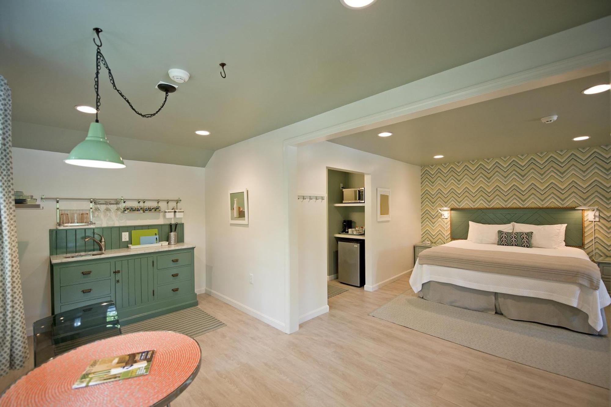 Cove View Suite