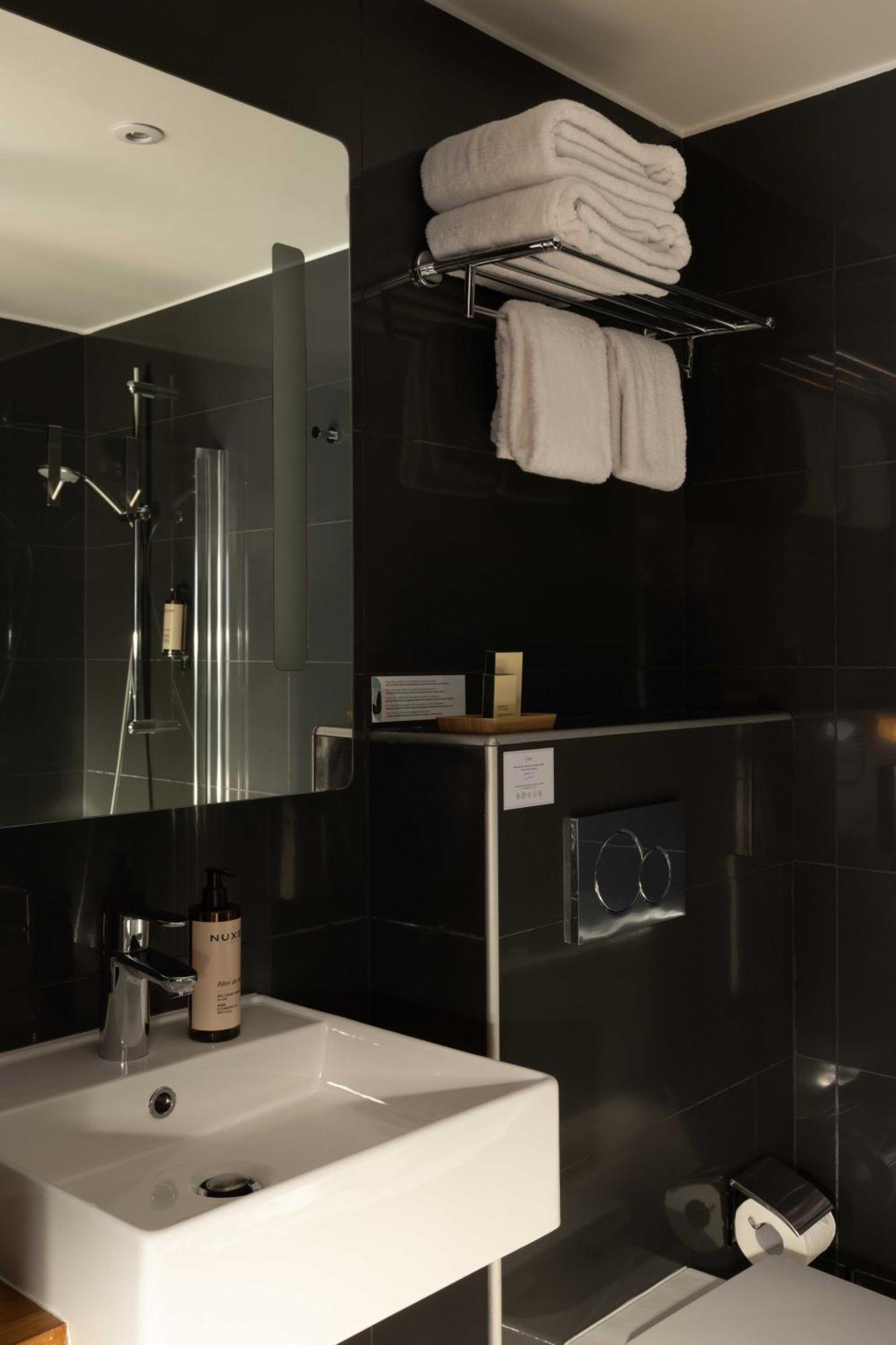Junior Suite Sauna Access