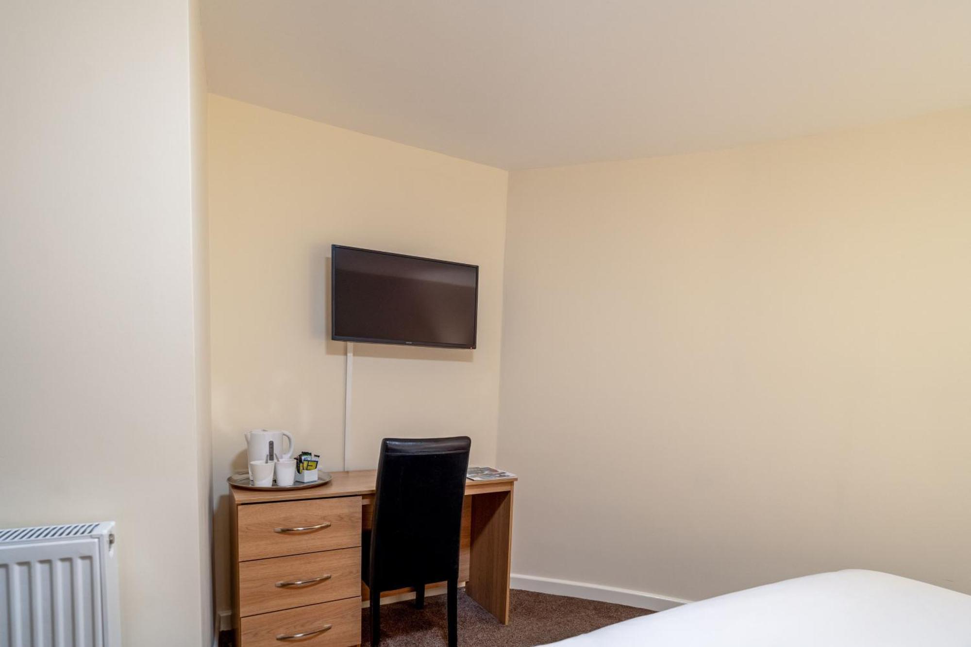 Standard Double Room No Window