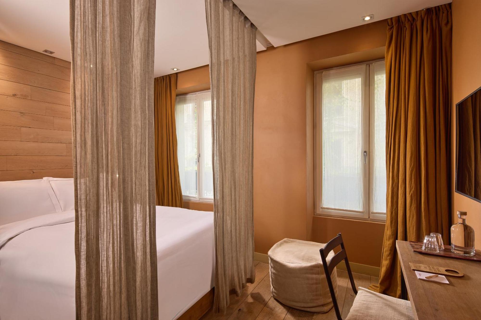 Intuition Room