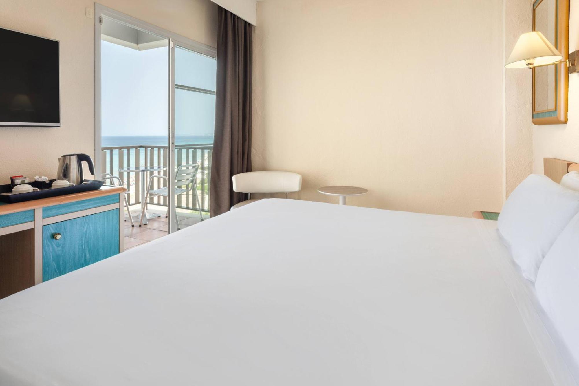 Double or Twin Room Front Sea View,1774432800:JPEG